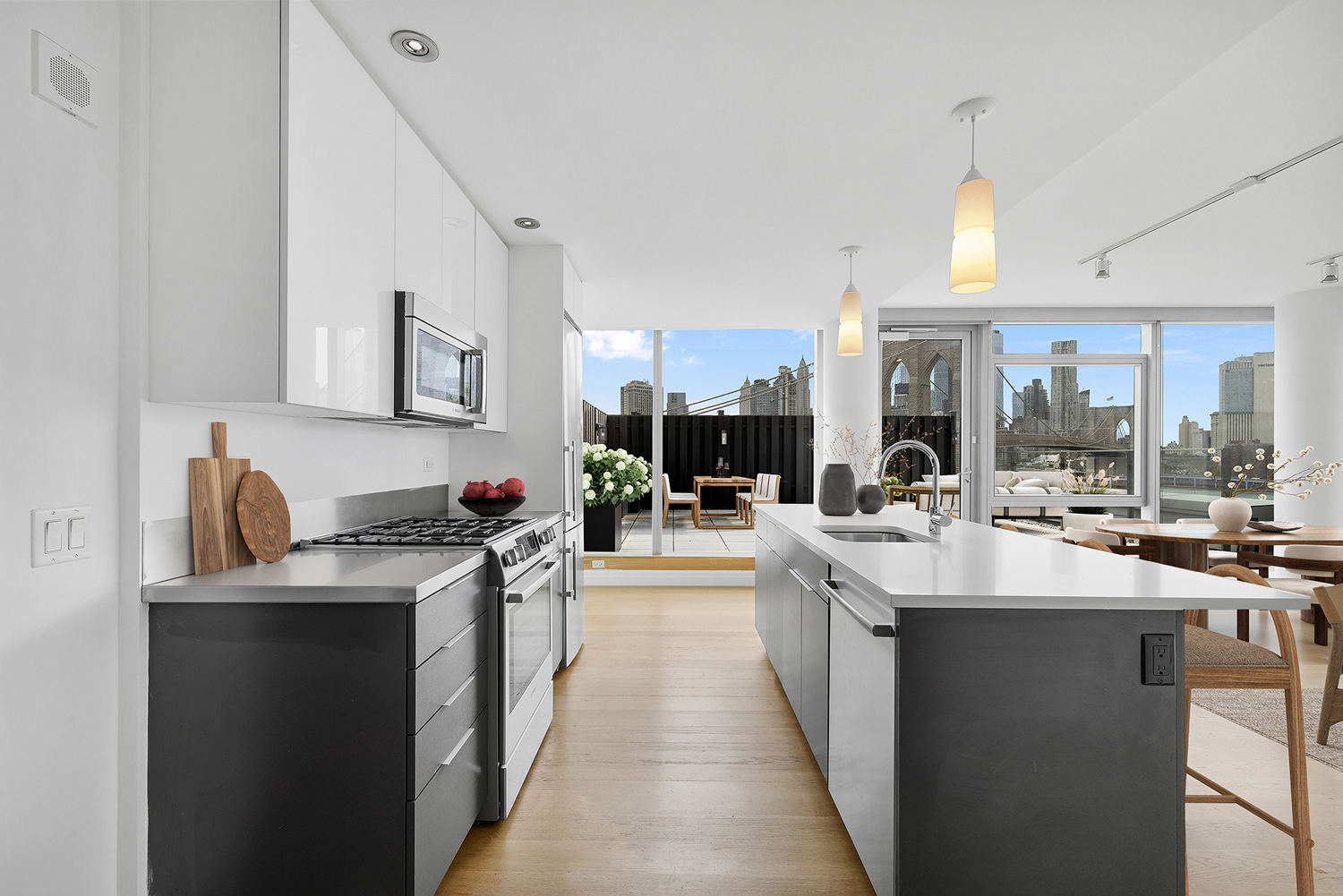 DUMBO Luxury Waterfront Apartments | 60 Water | Two Trees